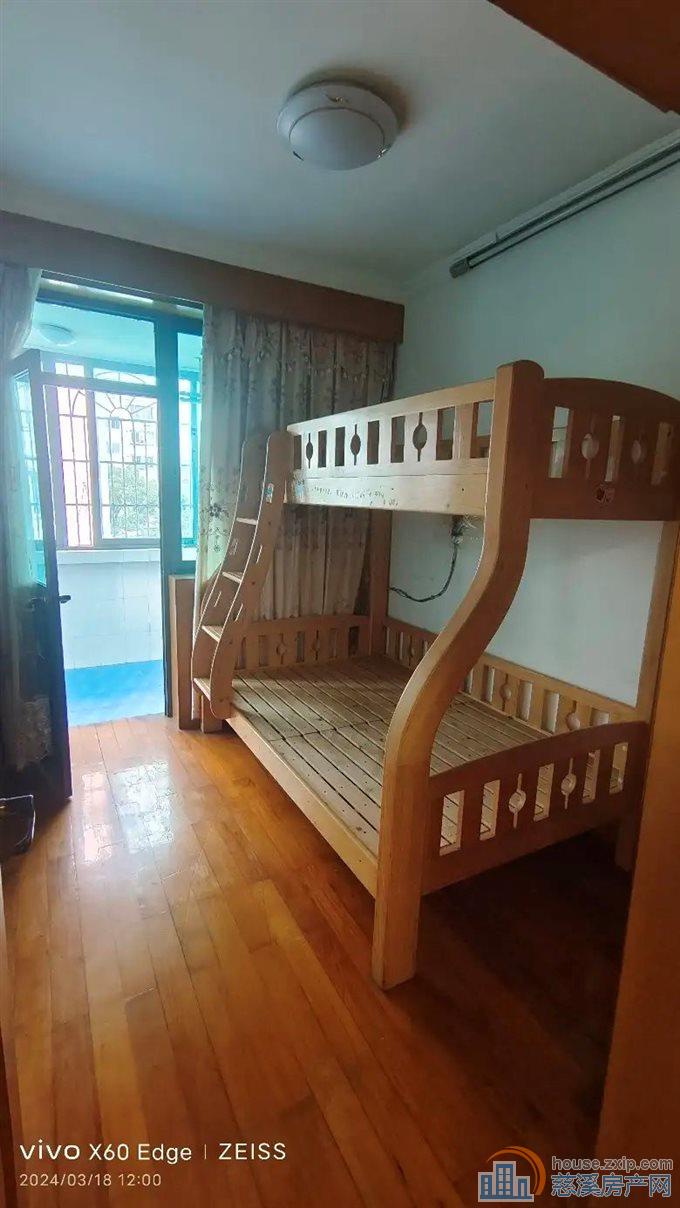 孙塘新村74.5平84.8万