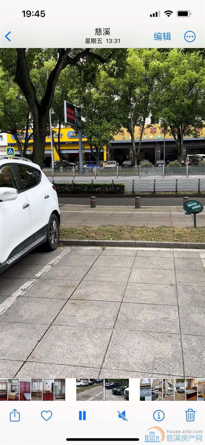 西站东边朝南国道店面二通二楼256平400万直接