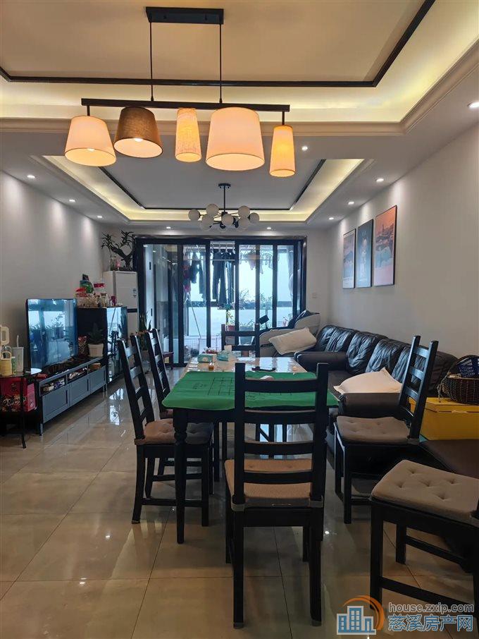 慈悦湾花苑131平138.8万精装修