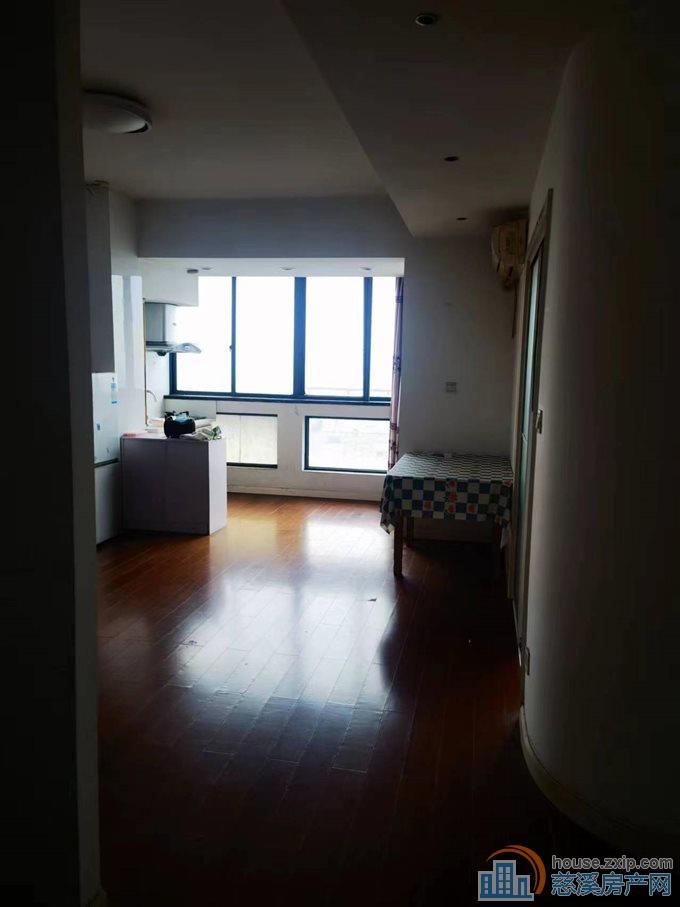 丽晶大厦电梯房朝南两间精装直接房源