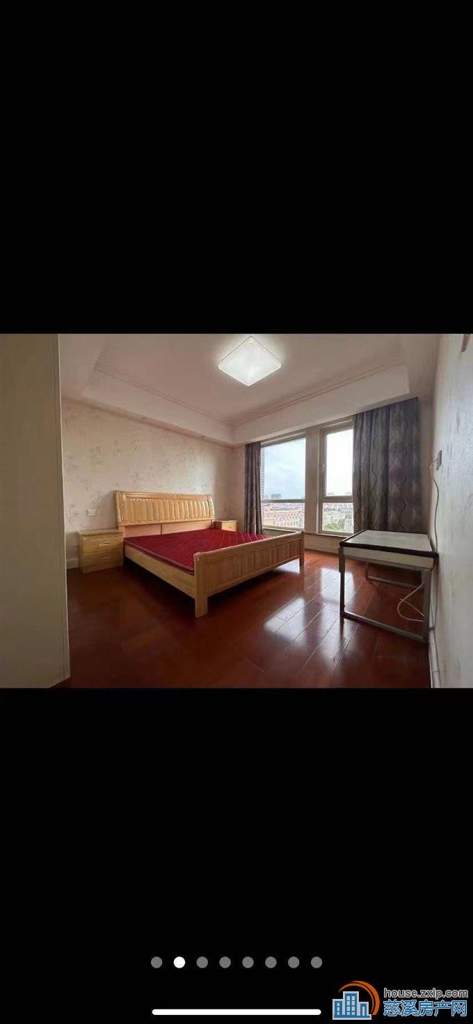 提香公寓东边套90平方+车位精装直接钥匙