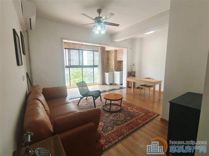 盛泰嘉苑107平156万两居室