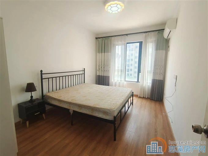 盛泰嘉苑107平156万两居室