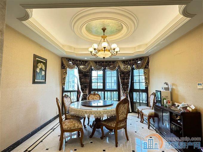 绿城玫瑰园 豪华装修 299平698万