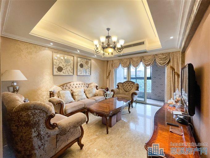 提香公寓143平238万豪装带车位