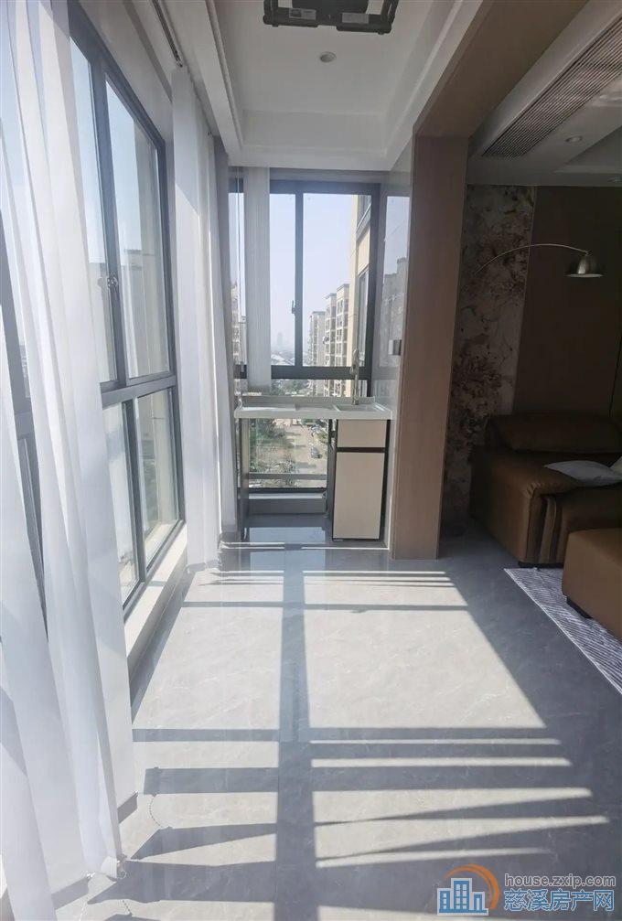 梅林苑84平116万精装修拎包入住