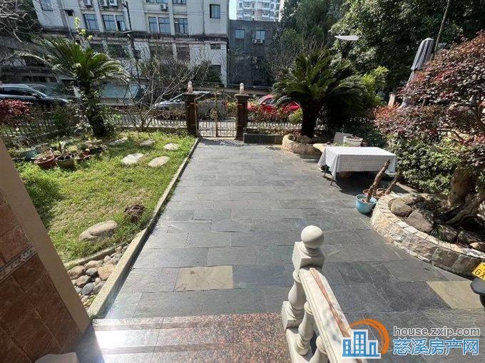 时代华都一复二楼豪装带花园直接房源钥匙