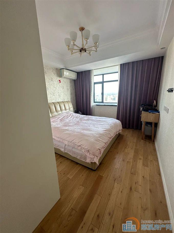 银桂苑 带车位 豪华装修 闹中取静