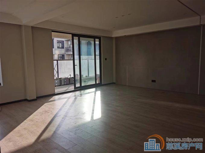 中海湖心半岛洋房两室两厅两卫直接房源