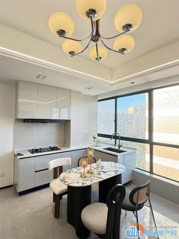 丽晶大厦豪华装修拎包入住直接房源钥匙在