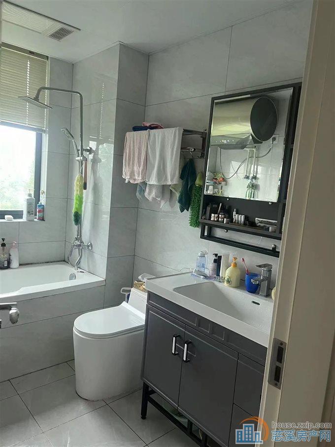 人和家园 精装 88平方116万南北通透