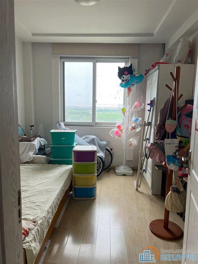 城北星光家园二期精装97平105万