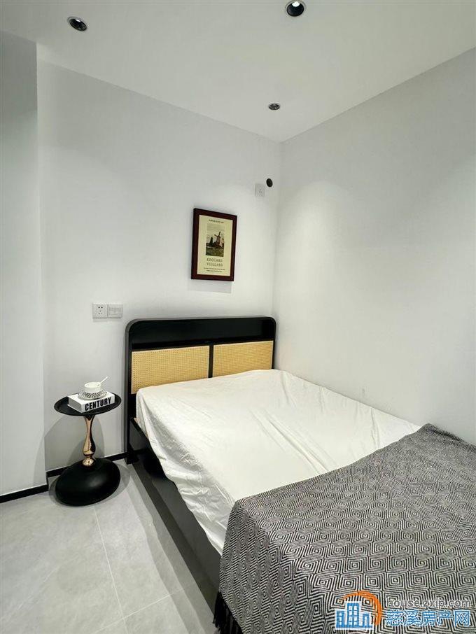 丽晶大厦豪华装修拎包入住直接房源钥匙在