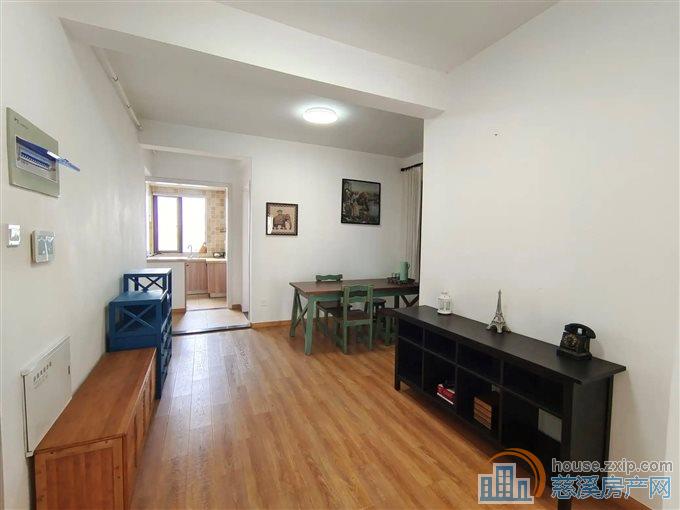 盛泰嘉苑107平156万两居室