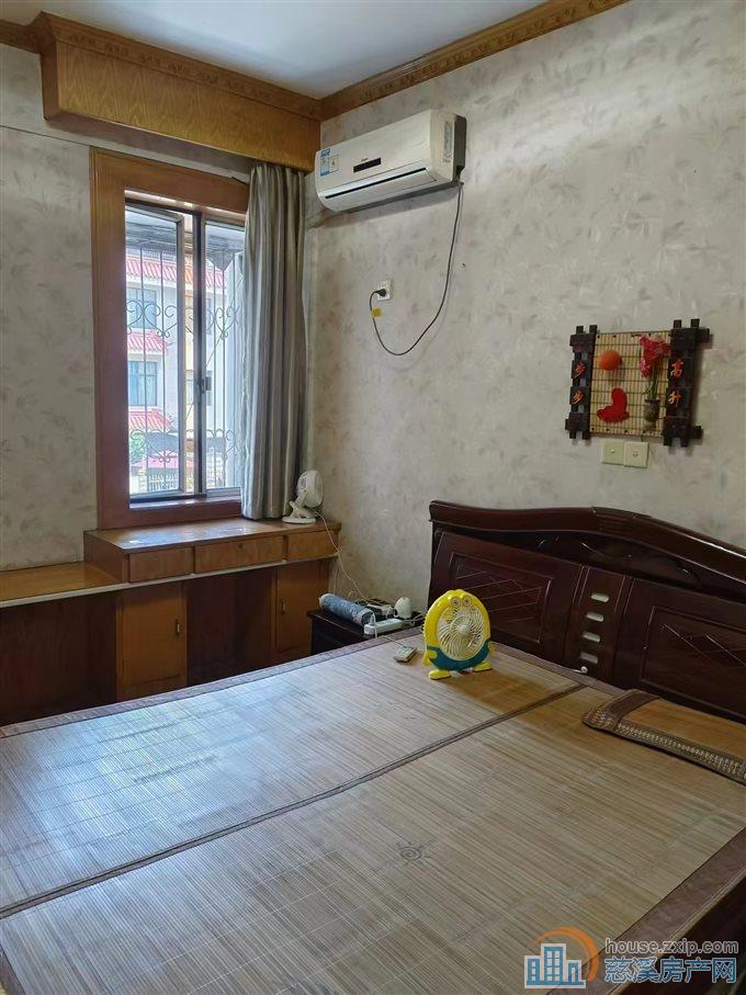 西洋寺社区90平精装125万及130万等