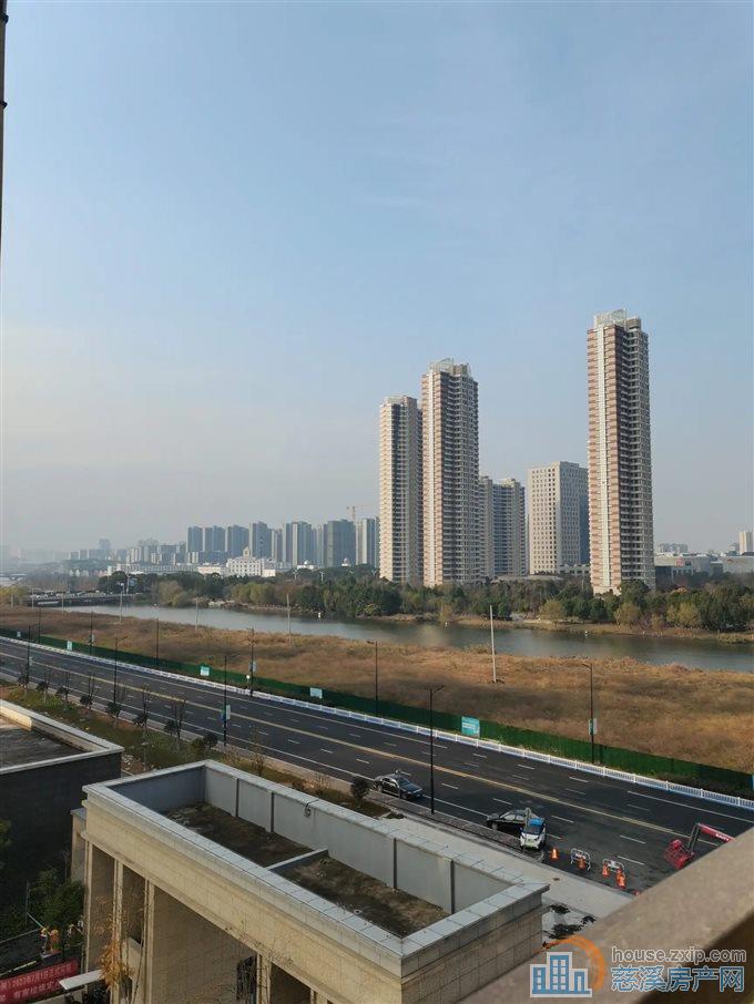 明月湖 观湖佳苑 93平155万