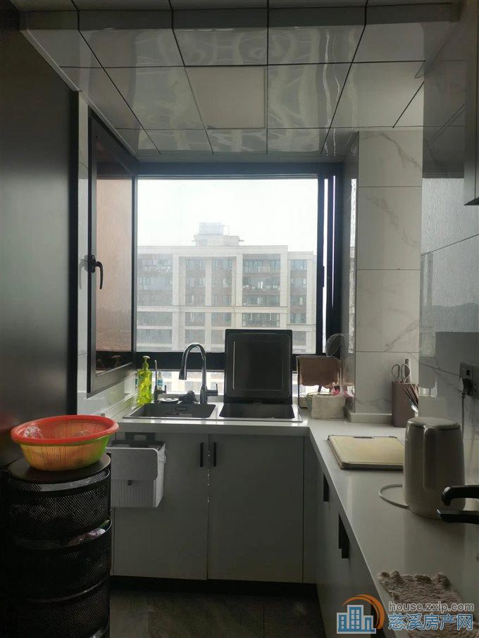 梧桐府 精装修  诚心出售