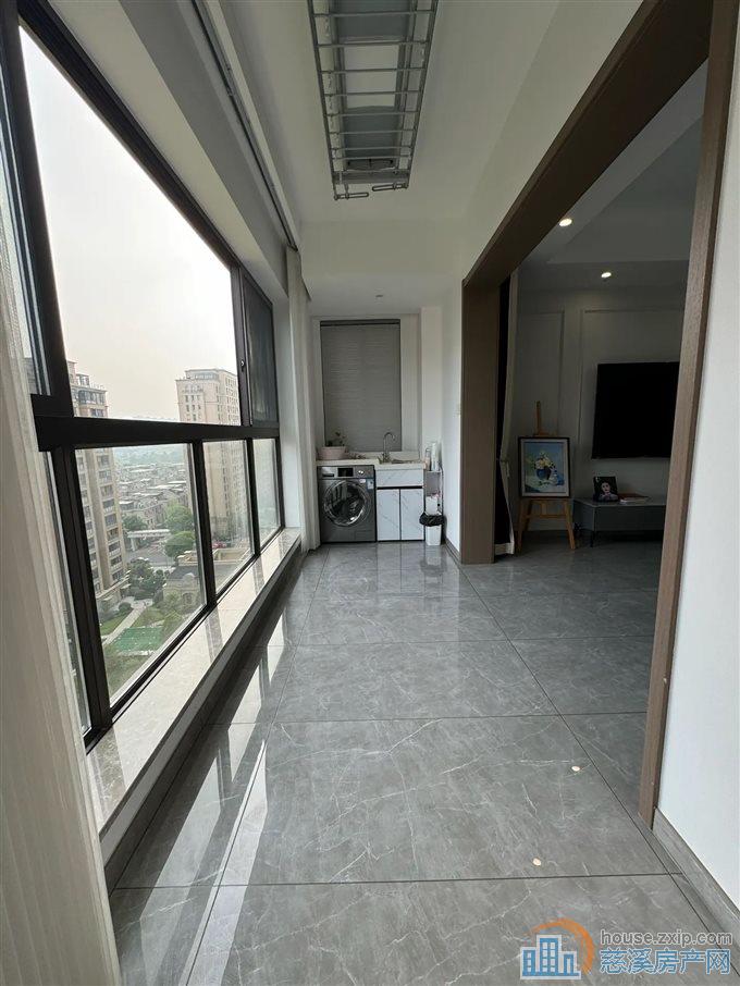 元亨雅园 144平 全新精装带车位258