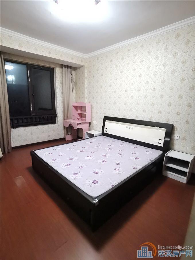 嘉景园3室2卫+车位精装修直接房源钥匙在