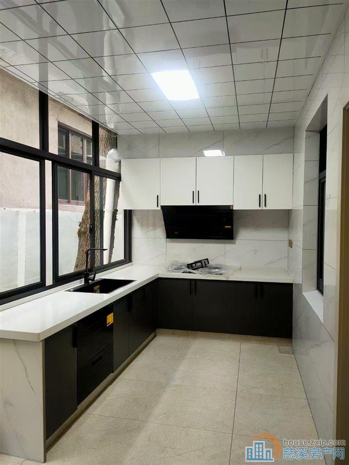 横河私房急卖2楼2间边套带大花园直接房源