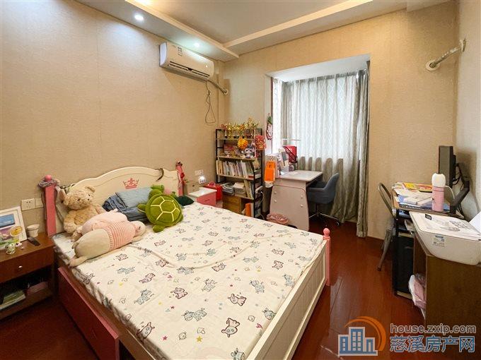 玲珑小区精装修拎包入住