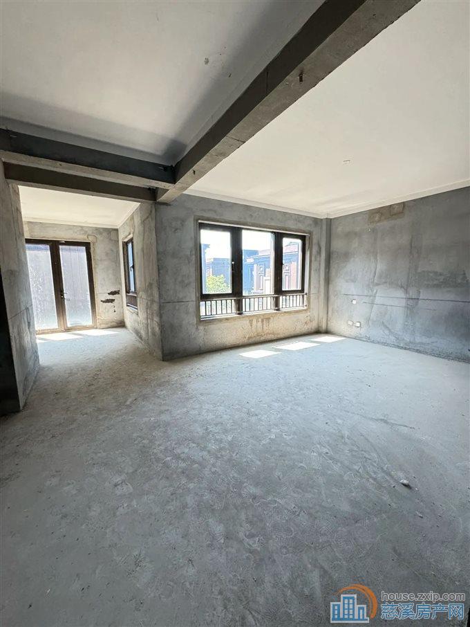 急售阳光城翡丽湾合院别墅带三车位