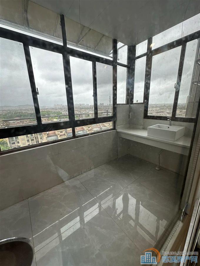 星光家园二期82平92.8万带车位