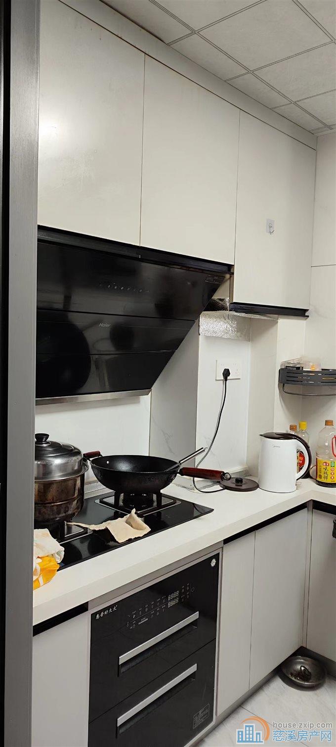 双和家苑87平精装+储藏129万直接房源