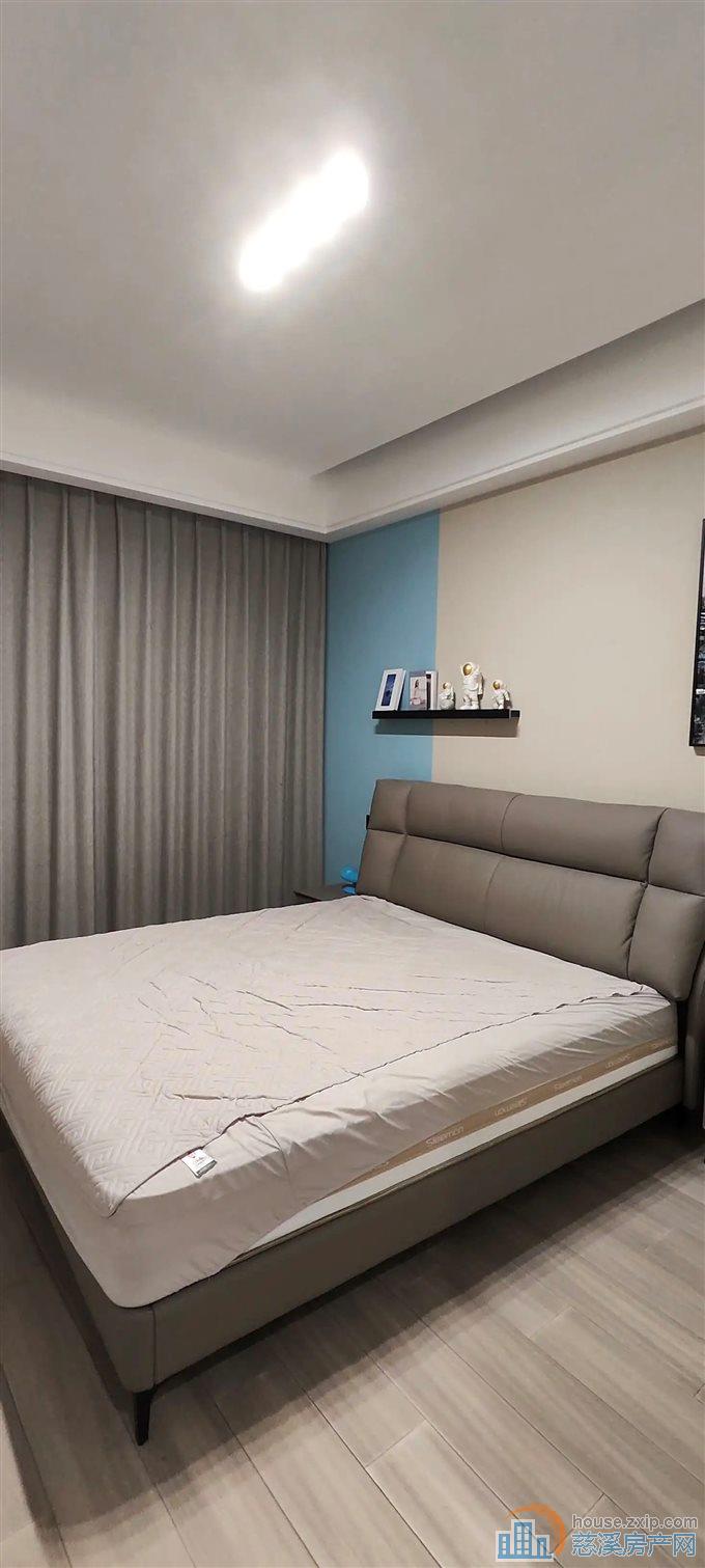 元亨雅园 163平豪装带双车位318万