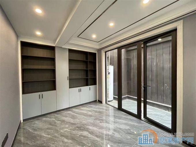 翡丽湾合院4房4卫豪装内装电梯花园