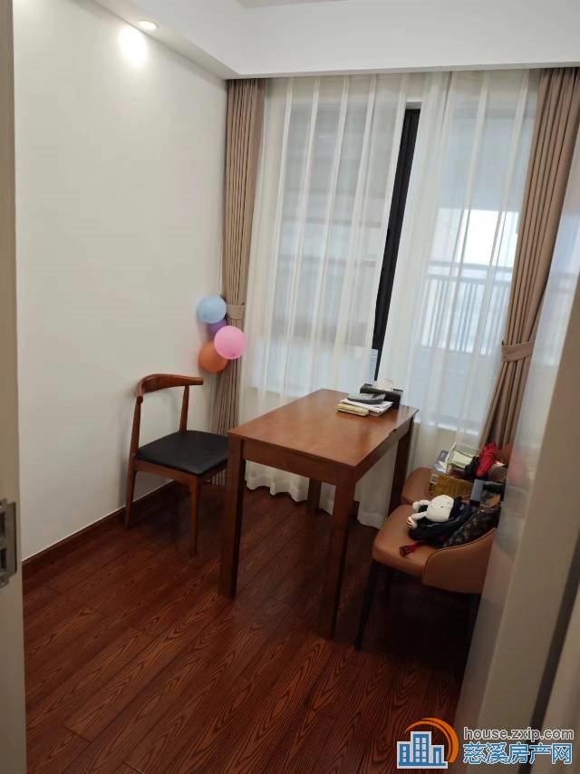 誉林府精装95平方可读实验+上林豪华装修