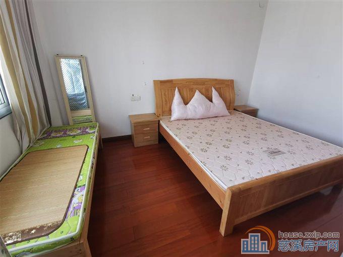 玲珑小区53平精装69.9万可读书直接