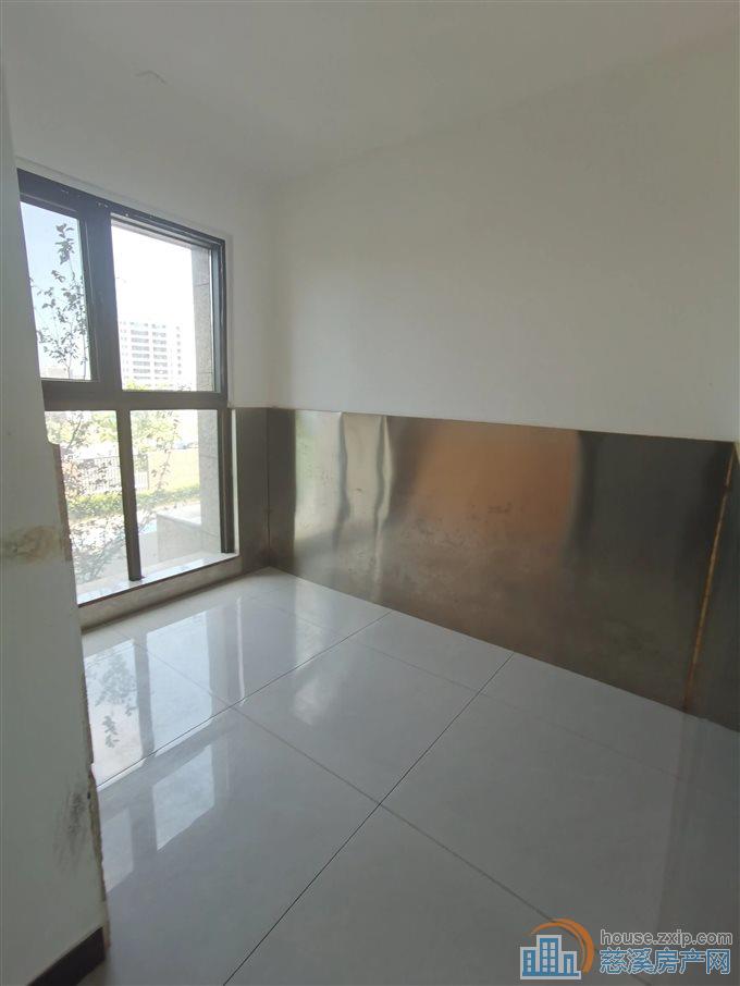 悦华府130平158万吾悦商圈