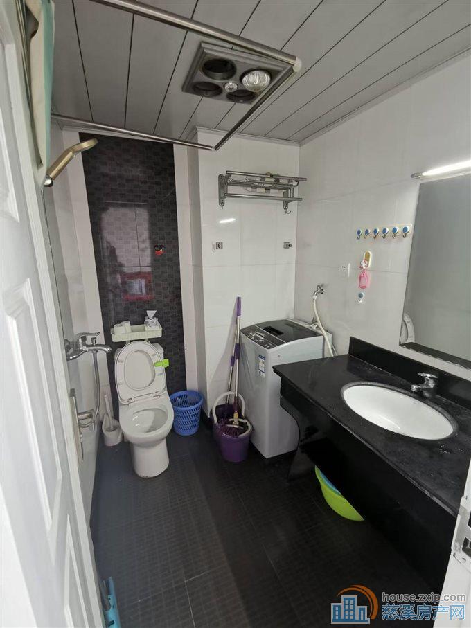 玲珑小区53平精装69.9万可读书直接