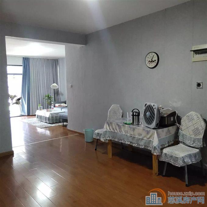 美华银桂苑131平165万送车位满五唯一