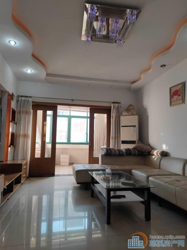 香溢美墅 95.19平89万精装送车位