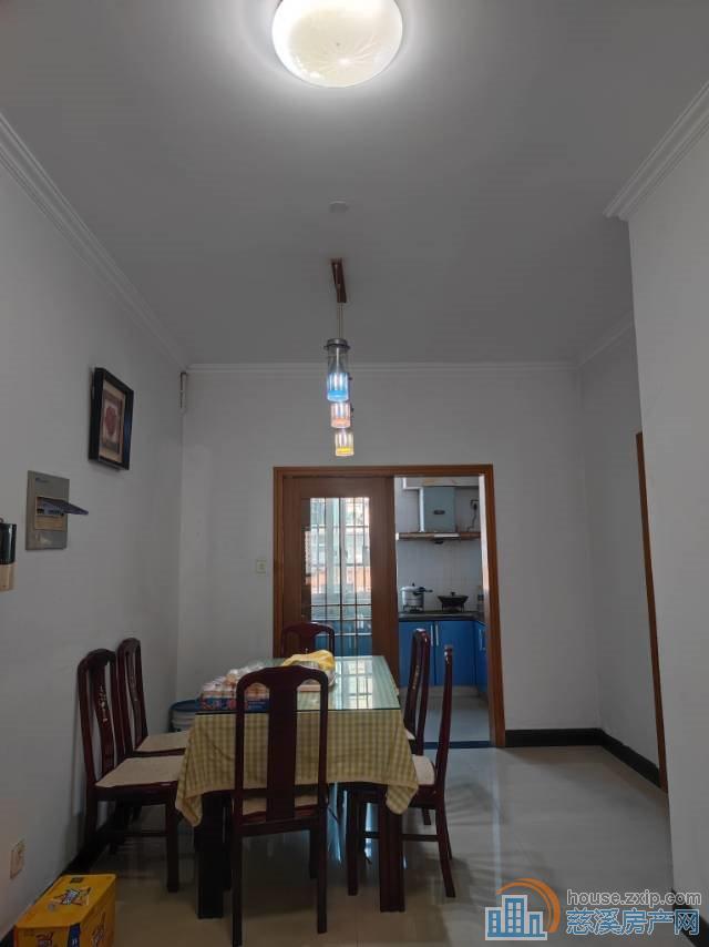 香溢美墅 95.19平89万精装送车位