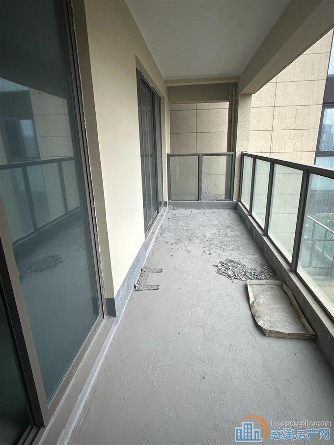 悦华府140平218万黄金楼层