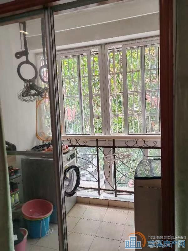 急急景和家园2楼65平清爽装66万