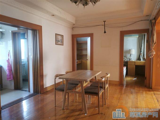 孙塘新村4楼89平精装修112万