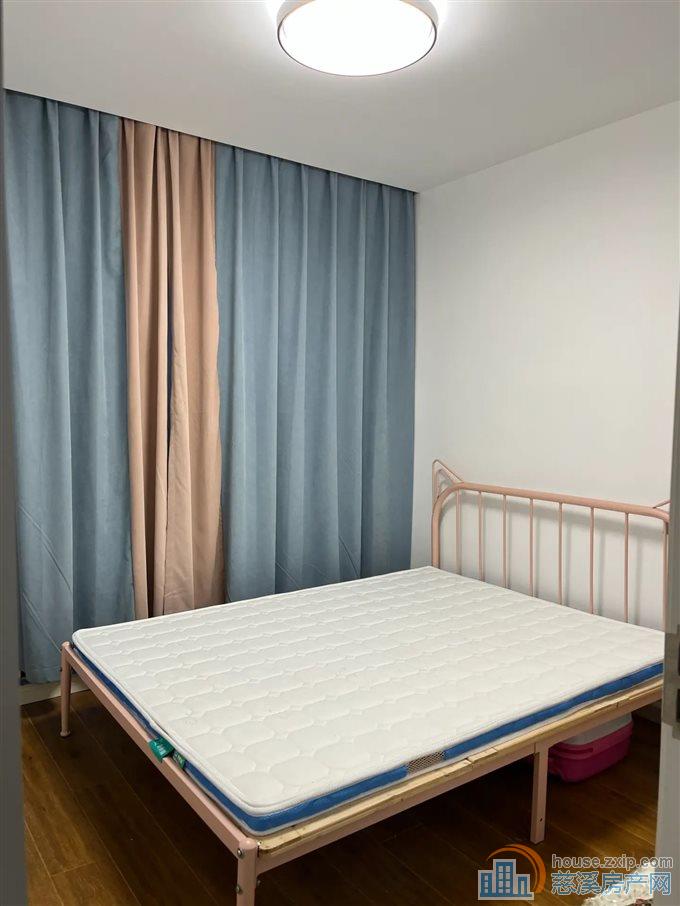 银杏小镇 精装边套 中上楼层 位置好