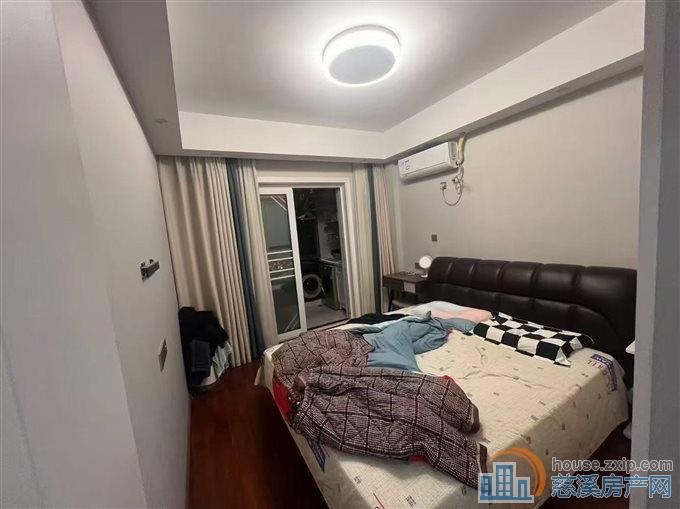 新潮塘南苑90平带车位储藏室精装新