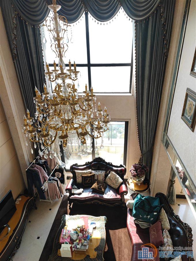 绿城慈园 精装自住顶复 送双车位 杂物间