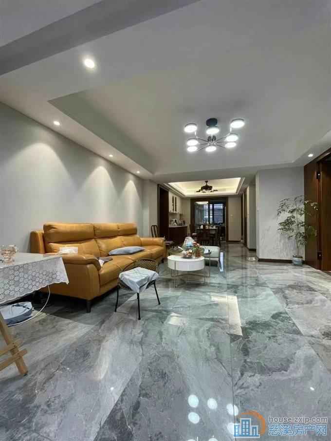 祥生望玥府123平送车位储藏间精装