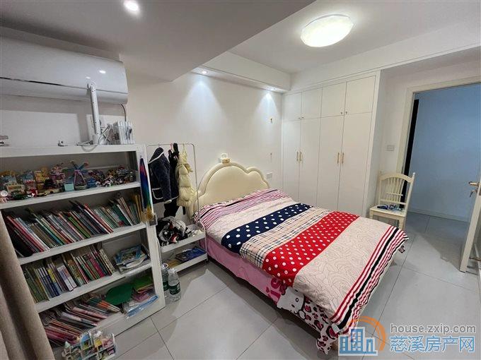 誉林府精装修189万实验上林无占用