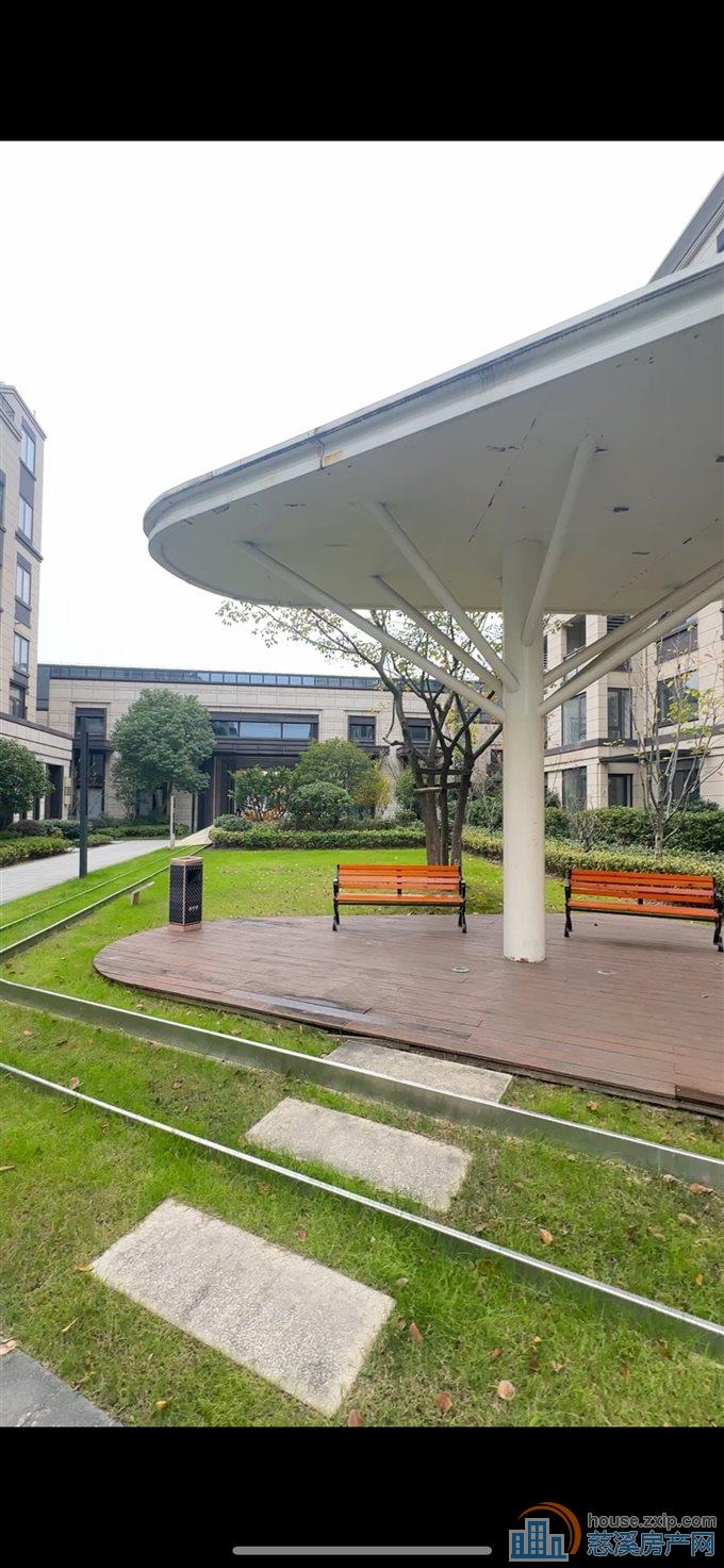  檀悦府 上叠248万 带露台 送车位