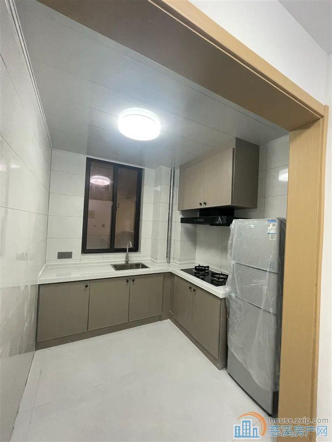 观湖佳苑精装93.4平142.8万黄金楼