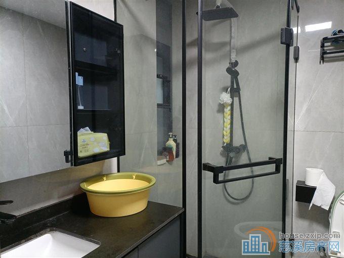 祥生望玥府 自住精装，家具家电全送，