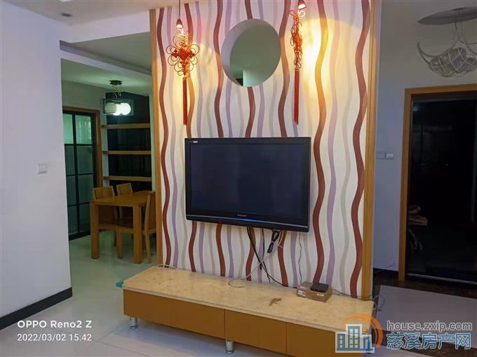 嘉和名苑113平精装二室送车位115万