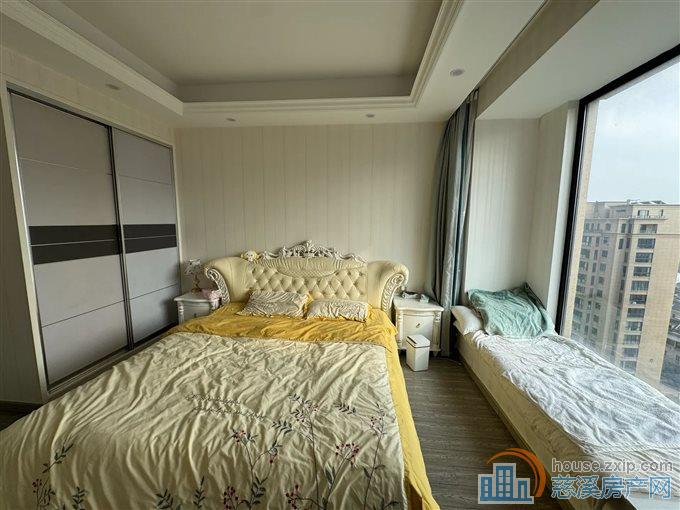 元亨雅园 143平精装自住233万带车位